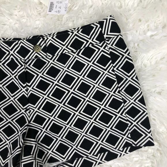 J. Crew NWT Black and White Geometric Print Shorts - Picture 2 of 4